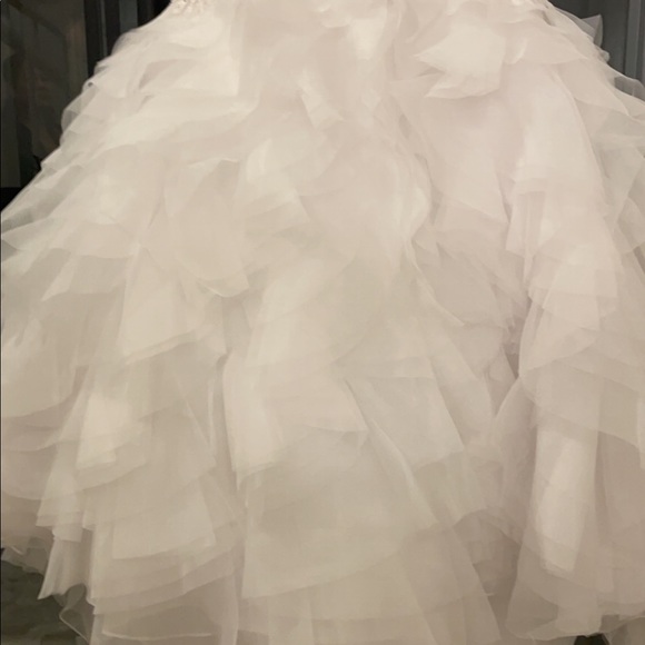 New MoriLee wedding dress with sweetheart neckline - Picture 7 of 10